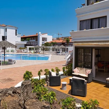 Aries, Lovely Terrace, 2 Bedrooms Apartman